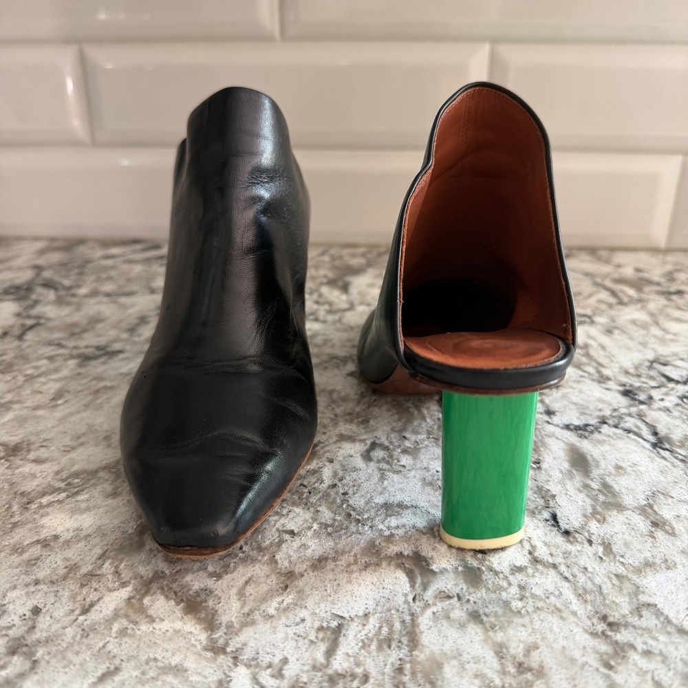Vetements Demna Gvasalia Highlighter Heel Mules Shoes Black Leather Green SZ 38